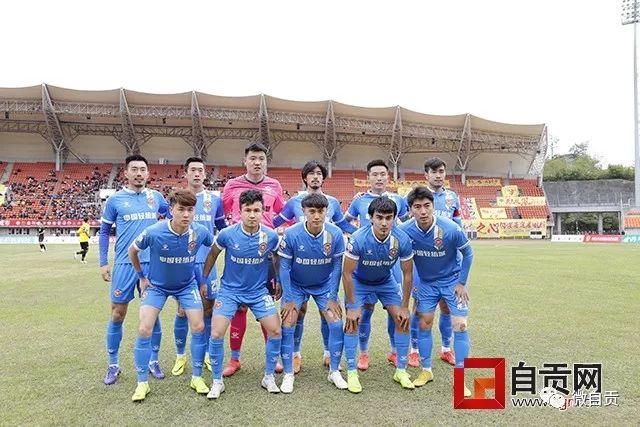 巴萨轰七狂胜桑坦德，状态火热狂入28球